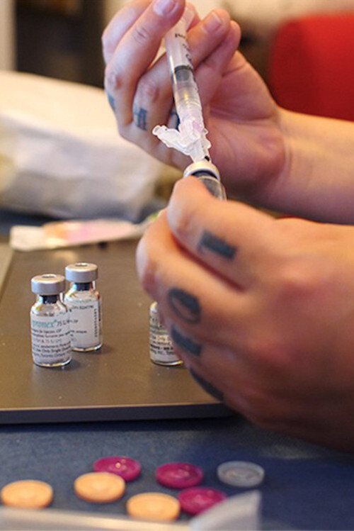 Extractions (2018) poster