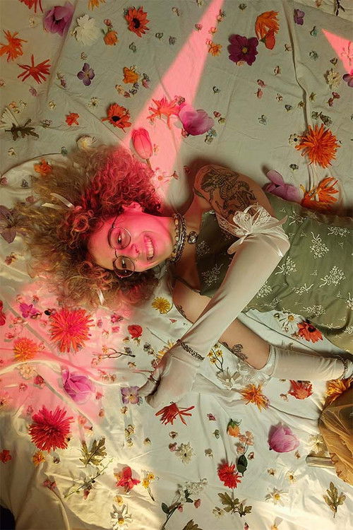 Pretty Girl (Sunday Cruise MV) poster