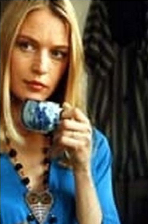 Hide-and-seek (2001) poster