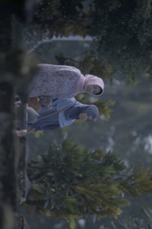 Fatimah (2018) poster