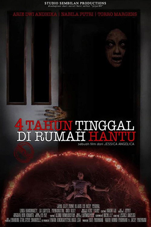4 Tahun Tinggal di Rumah Hantu (2014) poster