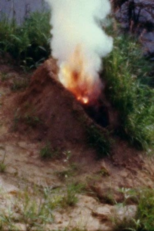 Volcán (1979) poster