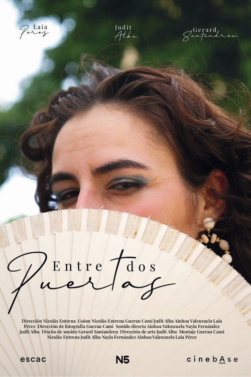 Entre Dos Puertas (2024) poster