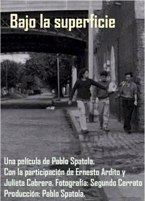 Bajo La Superficie poster