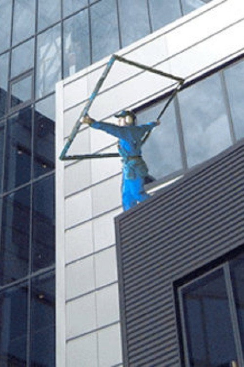 Við byggjum hús (2003) poster