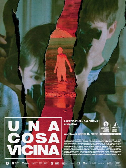Una cosa vicina (2025) poster