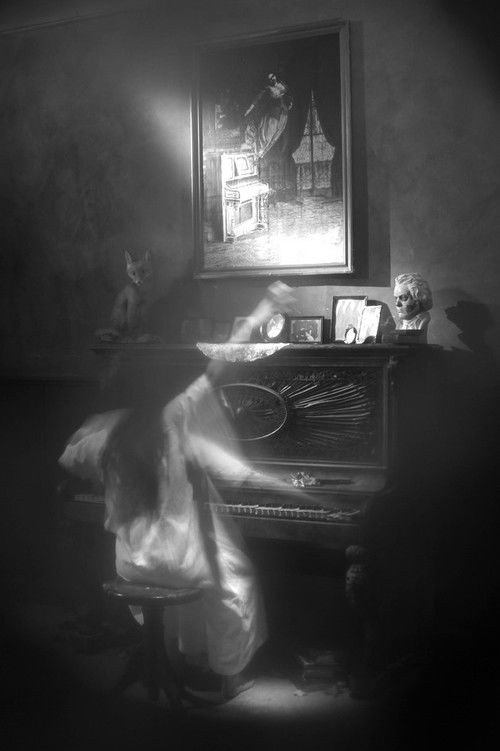 How to Raise the Moon (2011) poster