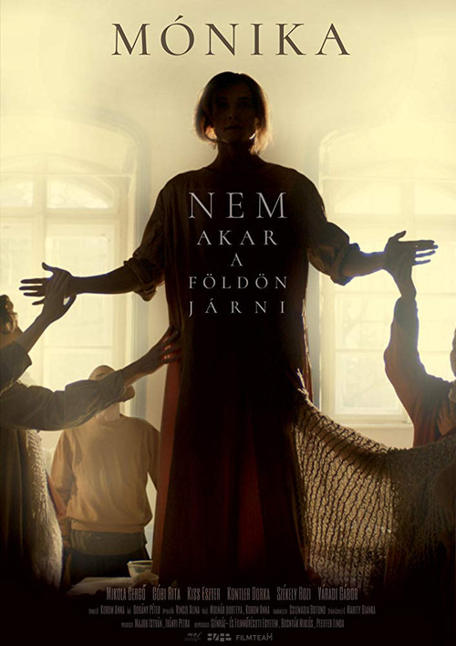 Mónika nem akar a földön járni (2019) poster