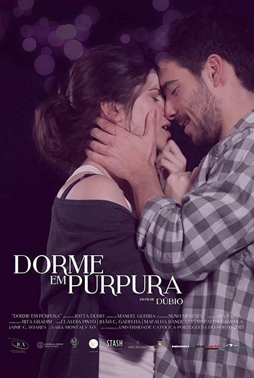 Dorme em Púrpura (2015) poster