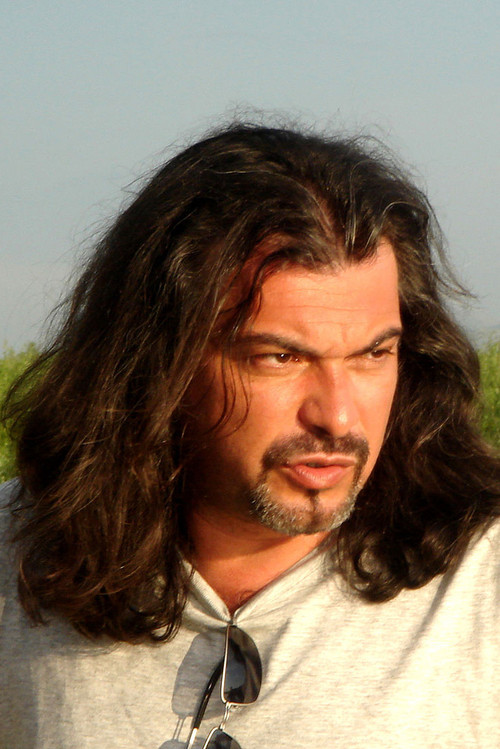 Магърдич Халваджиян