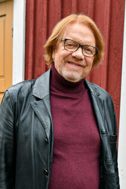 Heikki Silvennoinen - kitaristi ja koomikko (2024) poster