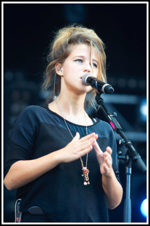 Selah Sue - Concert aux Vieilles Charrues (2012) poster