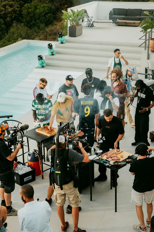 ON A SURVECU A HIGH & FINES HERBES (2025) poster