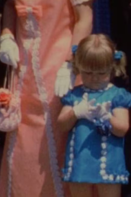 My Family in 17 Takes (2011) poster