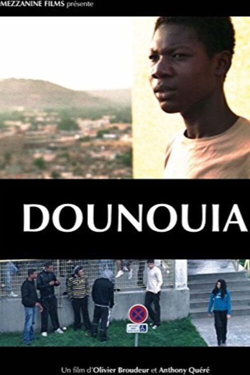 Dounouia, la vie (2010) poster