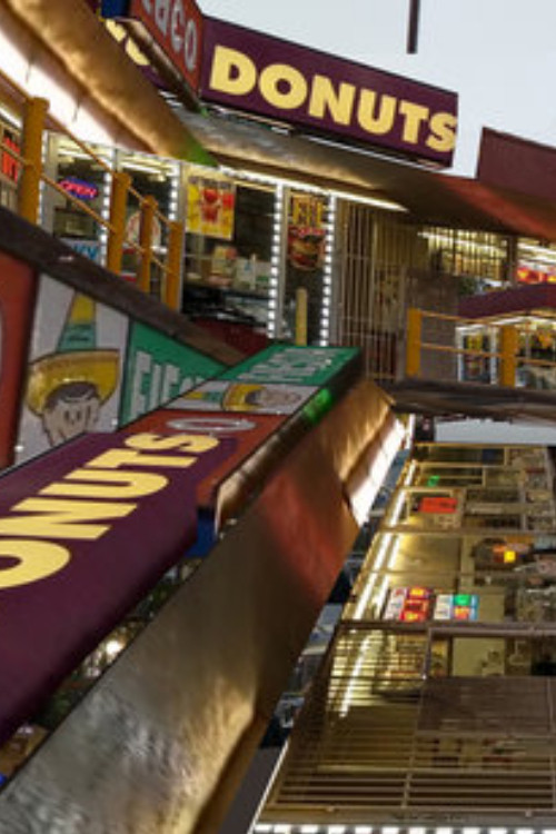 Donuts (2018) poster