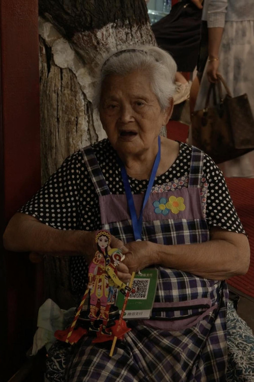 Une chanson meurt quand on la chante plus (2026) poster