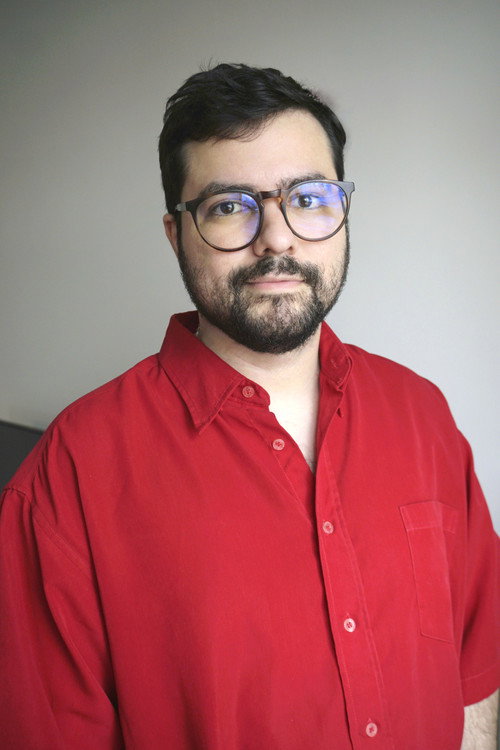 Lucas Domires
