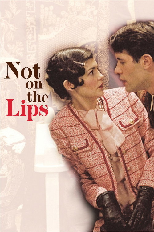 Pas sur la bouche (2003) poster