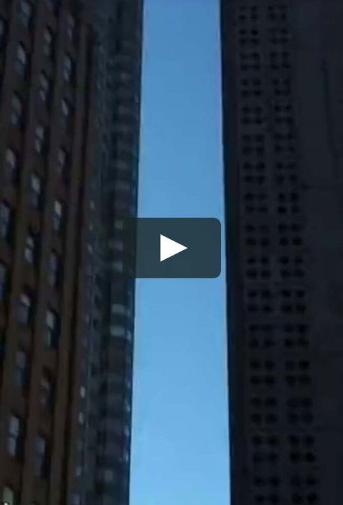 Je n'ai pas du tout l’intention de sombrer (2002) poster