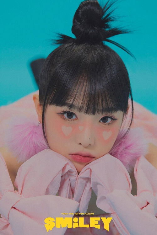 Yena Smiley Showcase  ˣ  ‿  ˣ (2022) poster