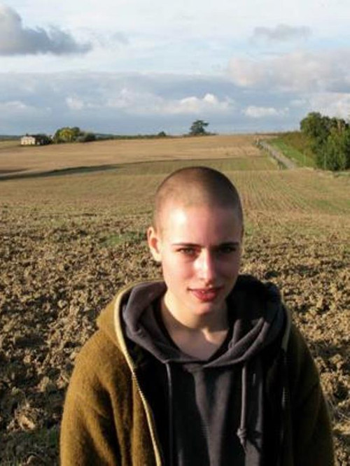 Travelers (2018) poster