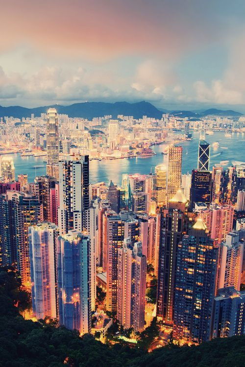 Sophia & Han - Robots (2017) poster