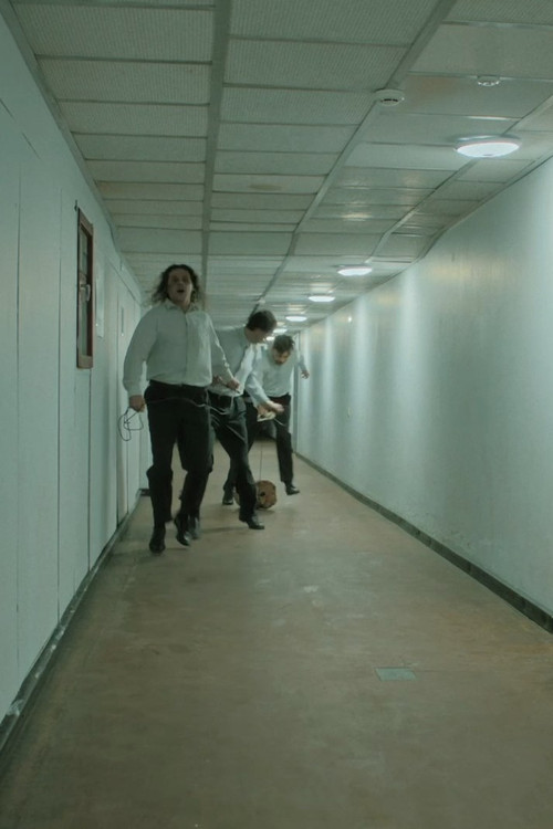 Kur saulīte nakti guļ? (2025) poster