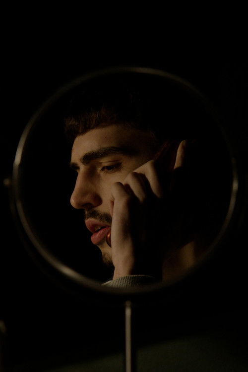 L'última trucada (2025) poster