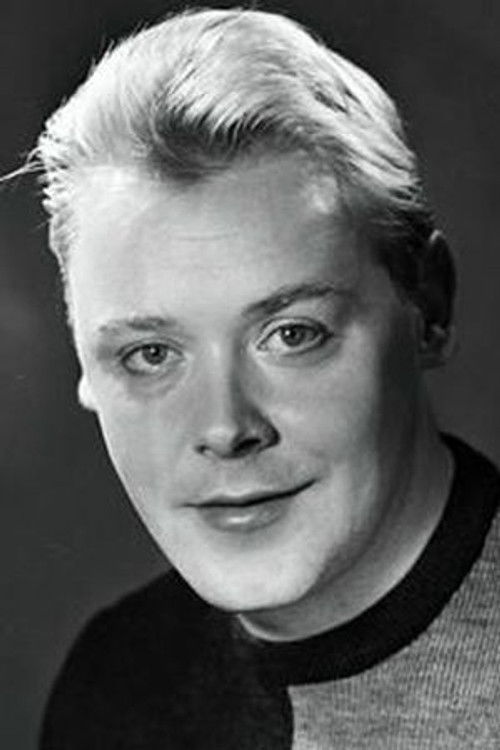 Кирил Столяров