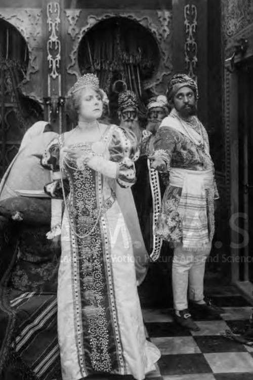 The Unwelcome Throne (1913) poster