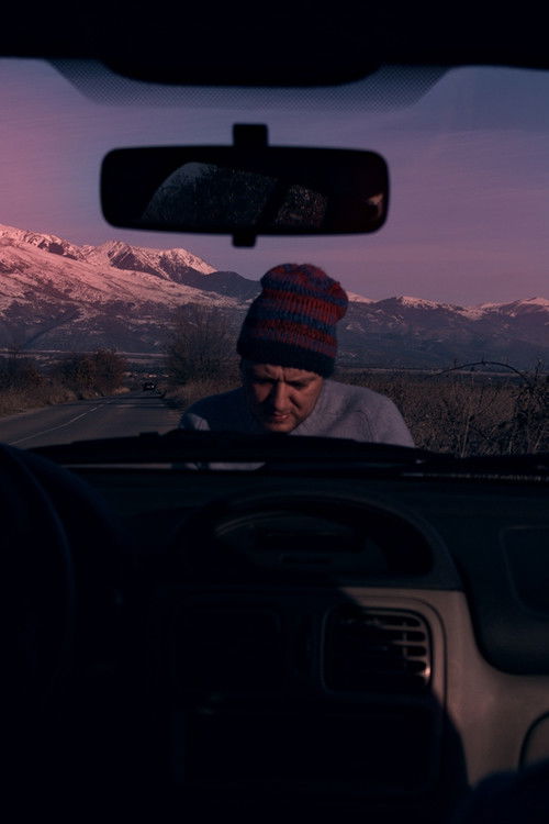 Тихо в снега (2023) poster