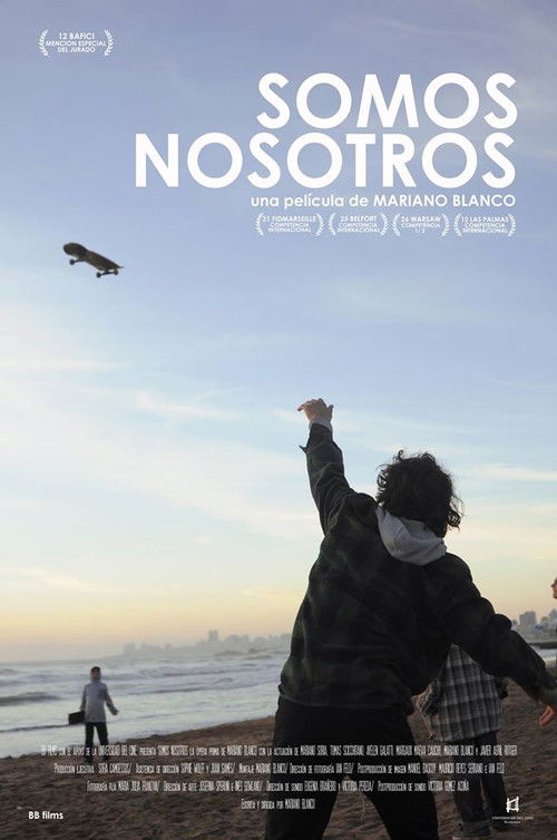 Somos nosotros (2010) poster