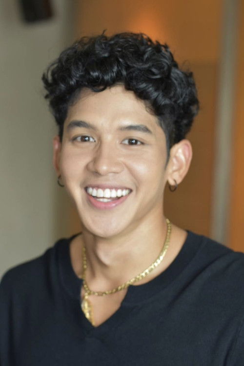 ธิฐิธรรม แสงมณี