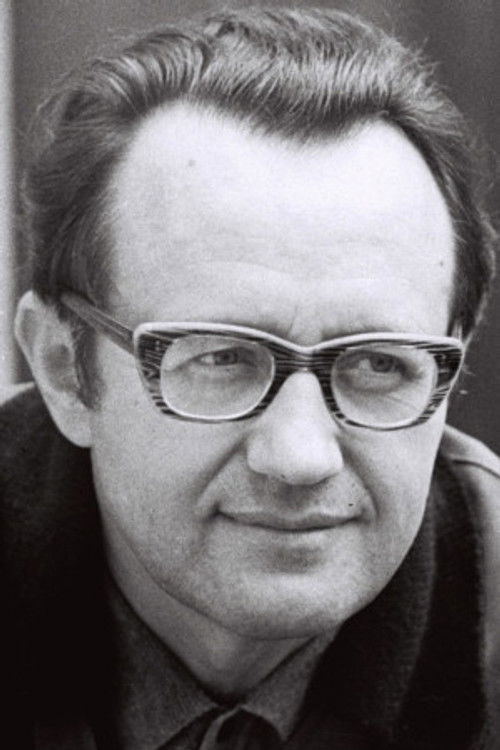 Александр Адамович