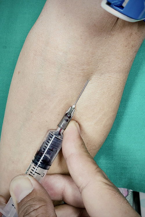 Too Fast To Be True (2021) poster