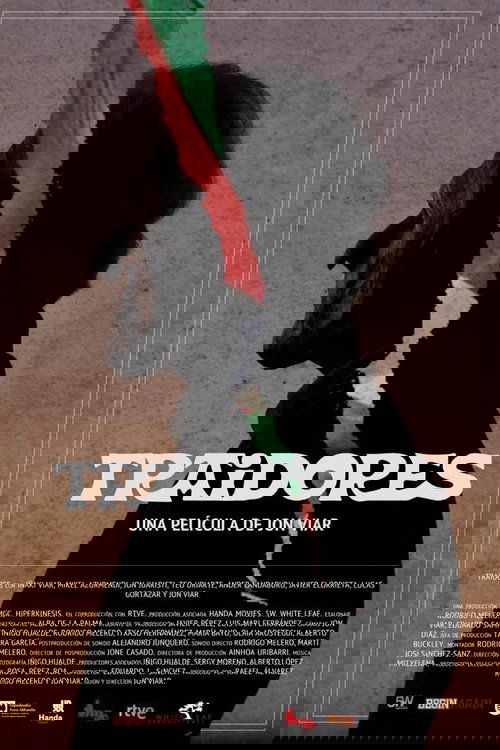 Traidores (2021) poster