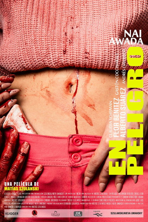 En peligro (2018) poster