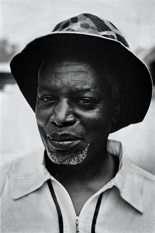 Mwezé Ngangura