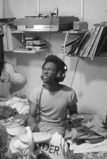 Transmagnifican Dambamuality (1976) poster