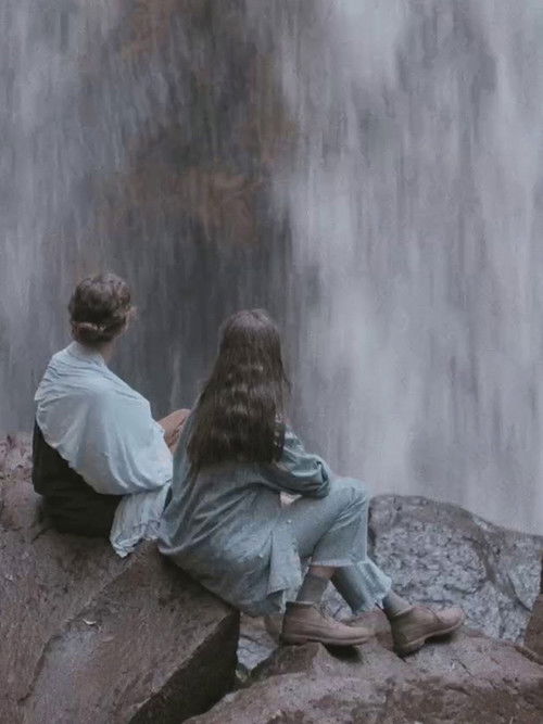 Y la intensa lluvia (2025) poster