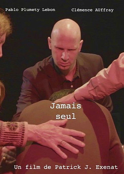 Jamais seul (2020) poster