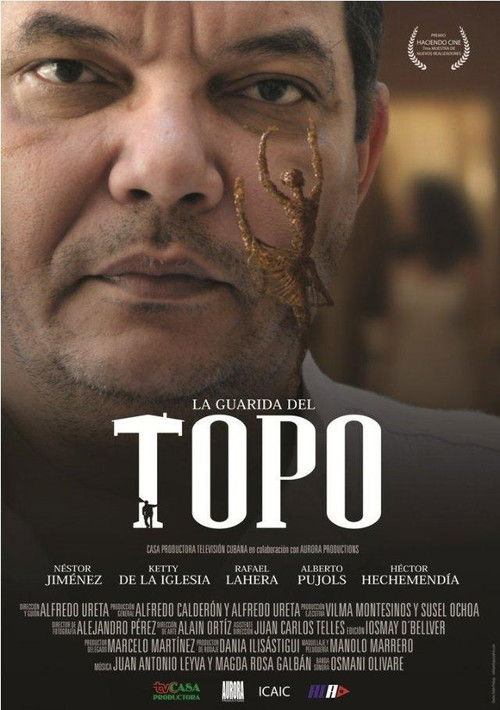 La guarida del topo (2011) poster