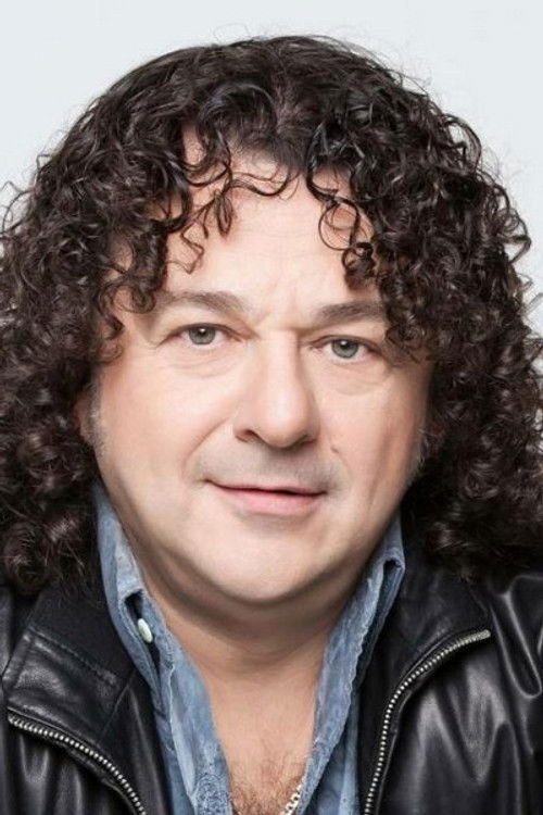 Игорь Саруханов