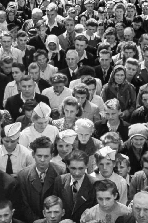 Three Steps Forward (1946) poster