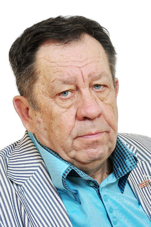 Сергей Максимов