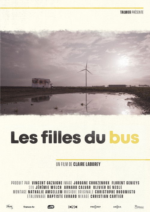 Les filles du bus (2020) poster