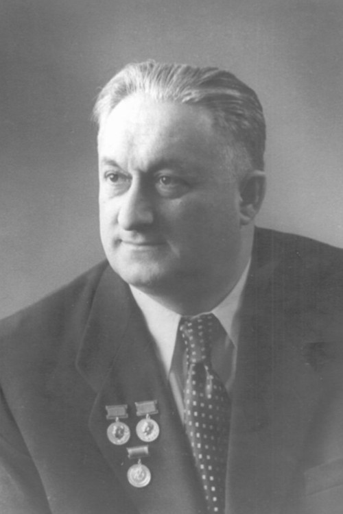 Вано Мурадели