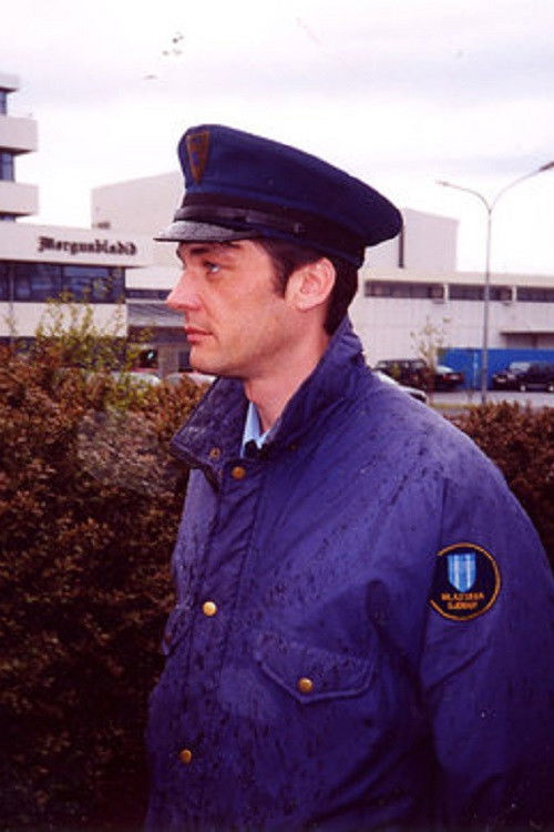 Viktor (2000) poster