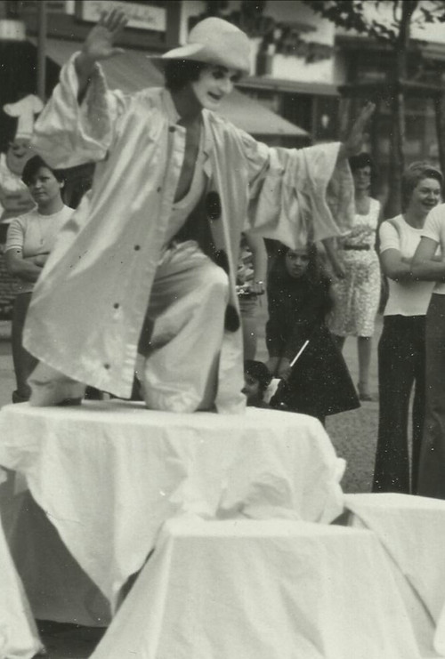 Liebe das Leben, lebe das Lieben (1977) poster